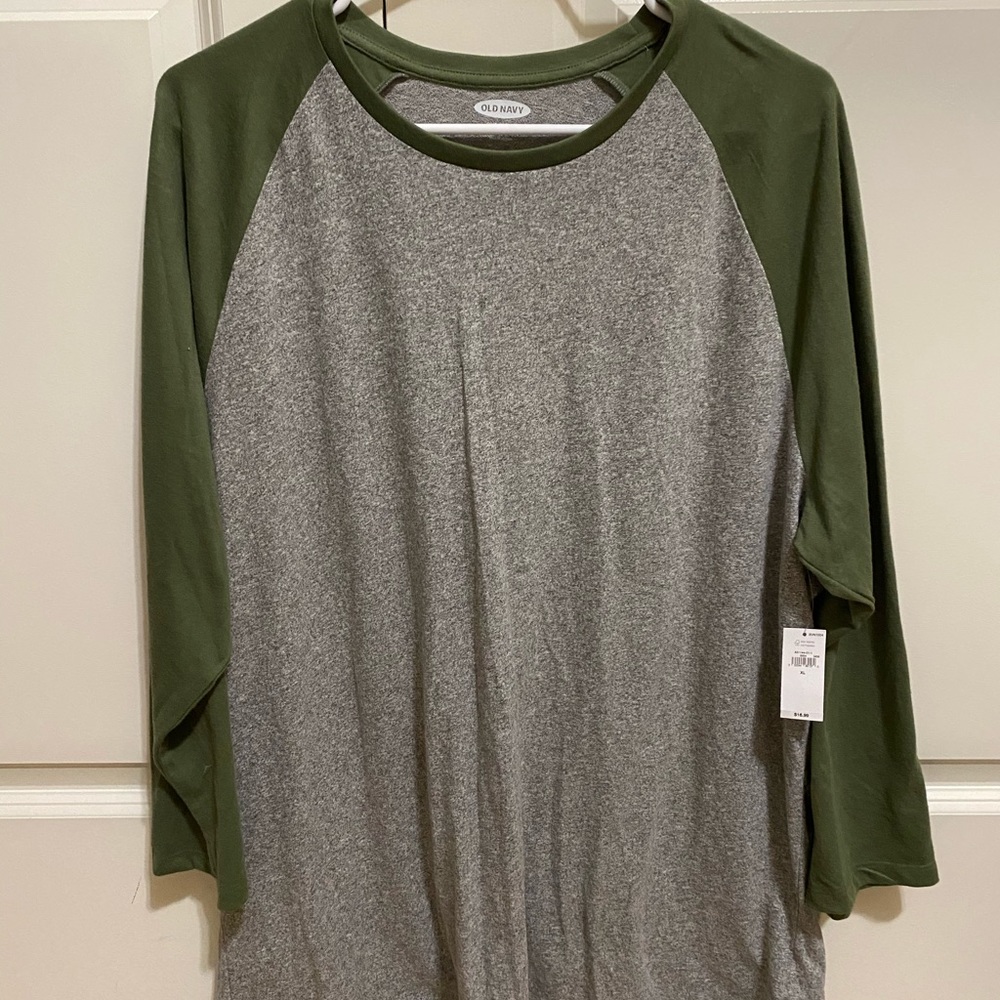 Old navy quarter sleeve shirt
